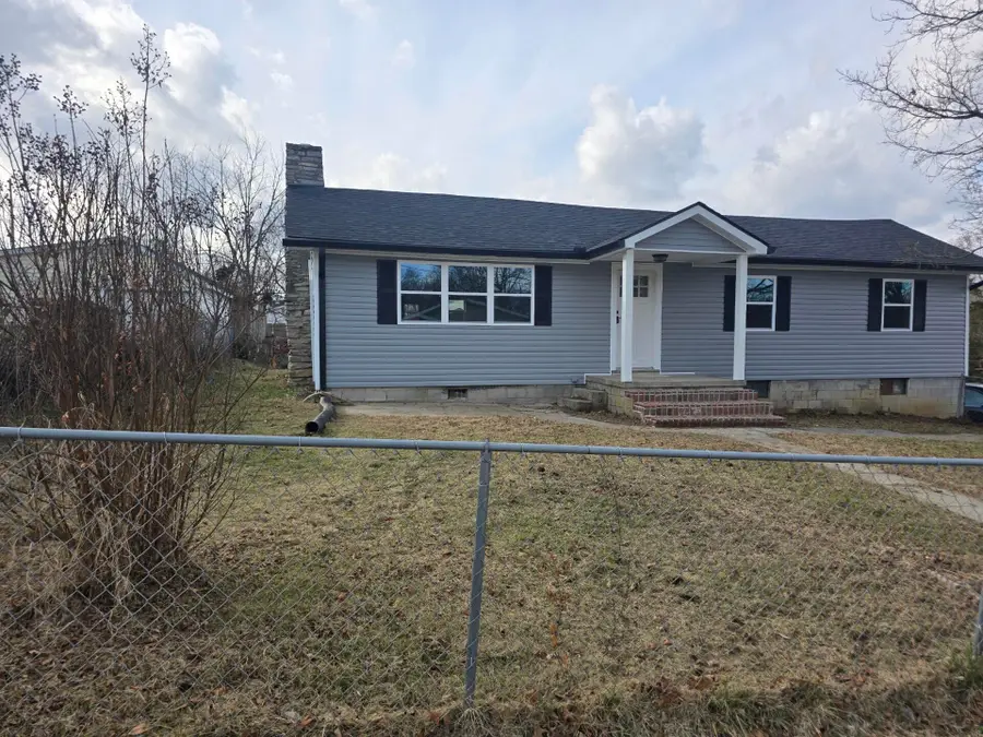 215 Harmon Street, Paris, KY 40361 - Image #3