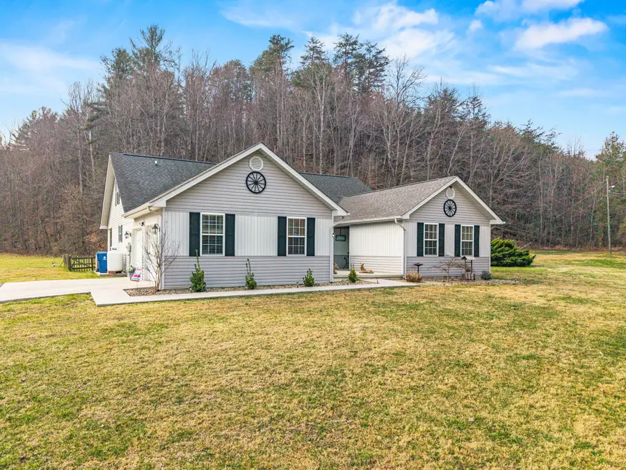 2581 Corder Flats Road, Strunk, KY 42649 - Image #3