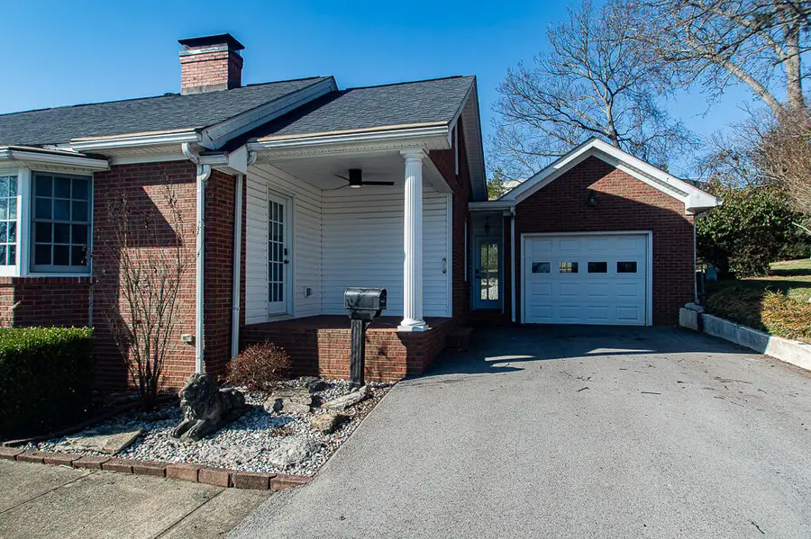 106 Reservoir Road, Frankfort, KY 40601 - Image #3