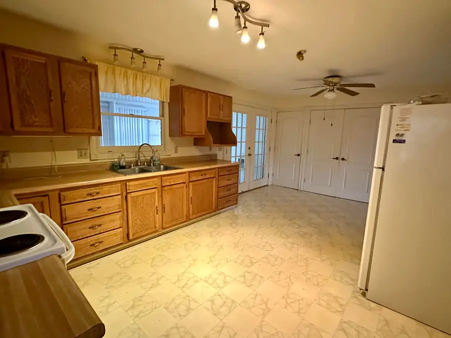 2937 Dripping Springs Road, Crab Orchard, KY 40419 - Image #3