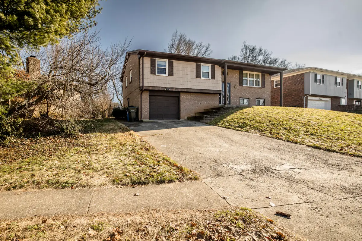2147 Deauville Drive, Lexington, KY 40504 - Image #1