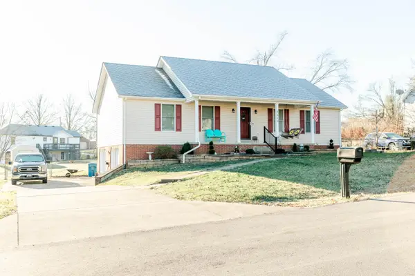 1319 Bonnie Blue Loop, Lawrenceburg, KY 40342