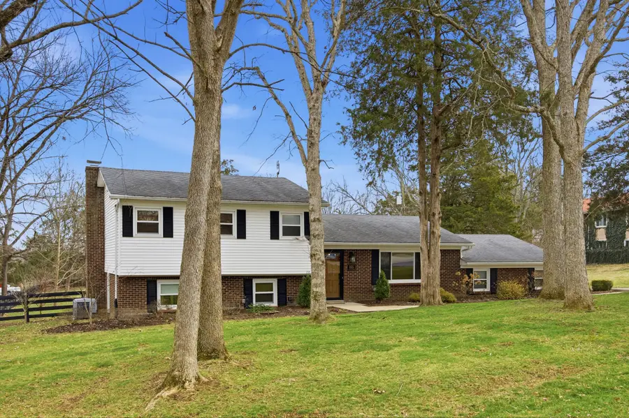 155 Carolyn Lane, Nicholasville, KY 40356 - Image #2