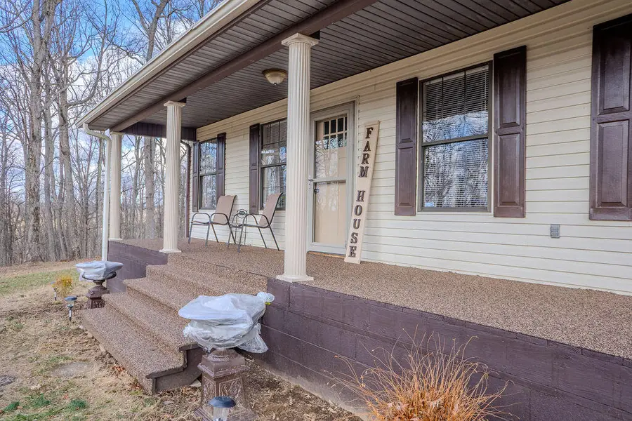 827 Dean Road, McKee, KY 40447 - Image #3