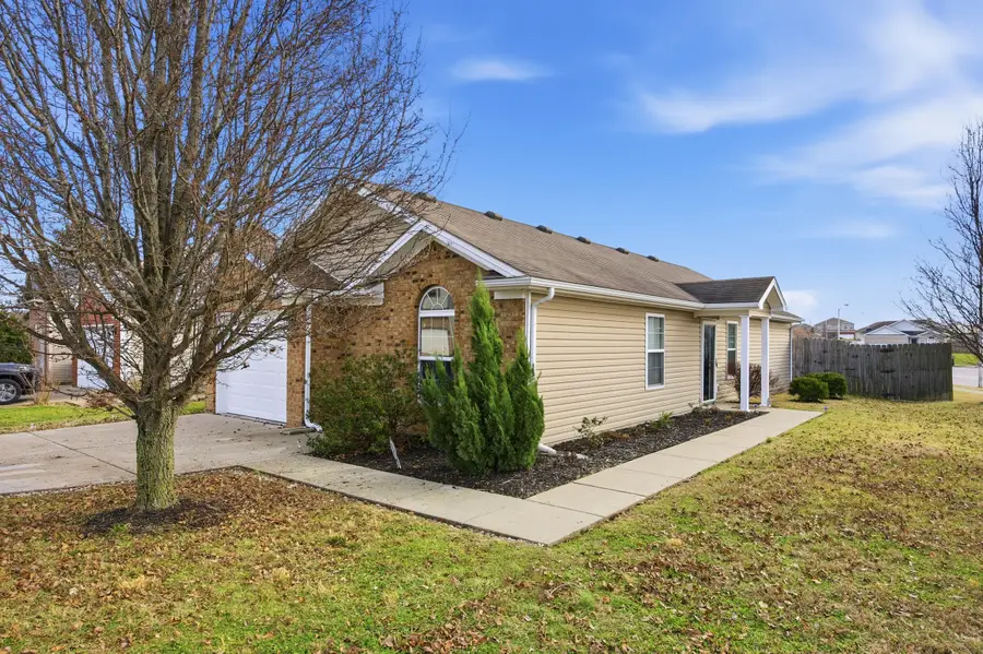 788 Burgess Avenue, Lexington, KY 40511 - Image #2