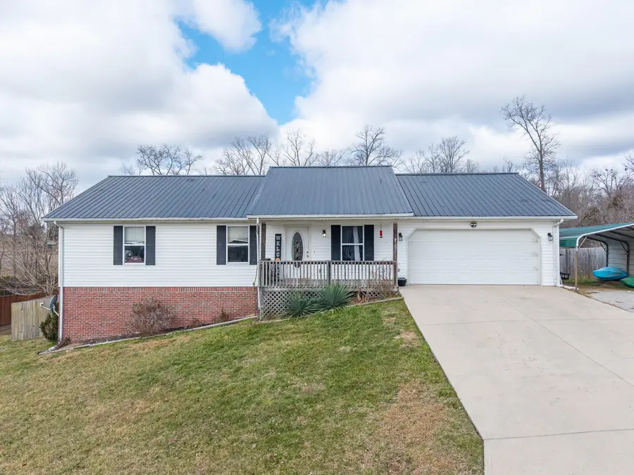 375 Canterbury Drive, Science Hill, KY 42553 - #2