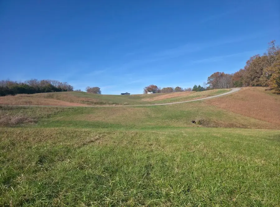 9A & 9B Keirsten Drive, Nancy, KY 42544 - Image #3