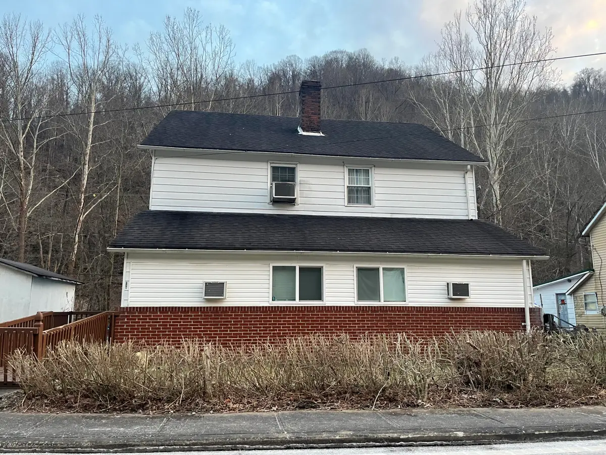 249 W Main Street, Lynch, KY 40855 - #1