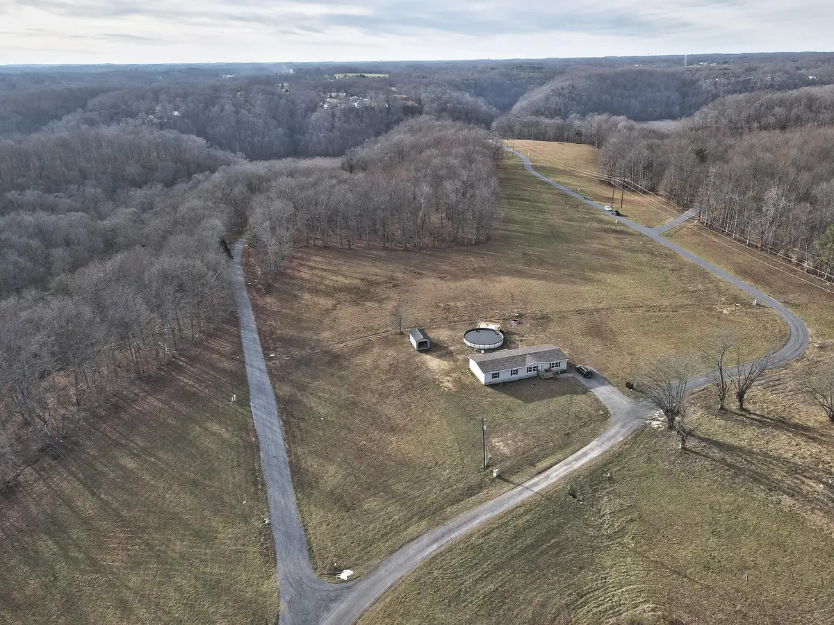 56 Dockery Road, Russell Springs, KY 42642 - #1