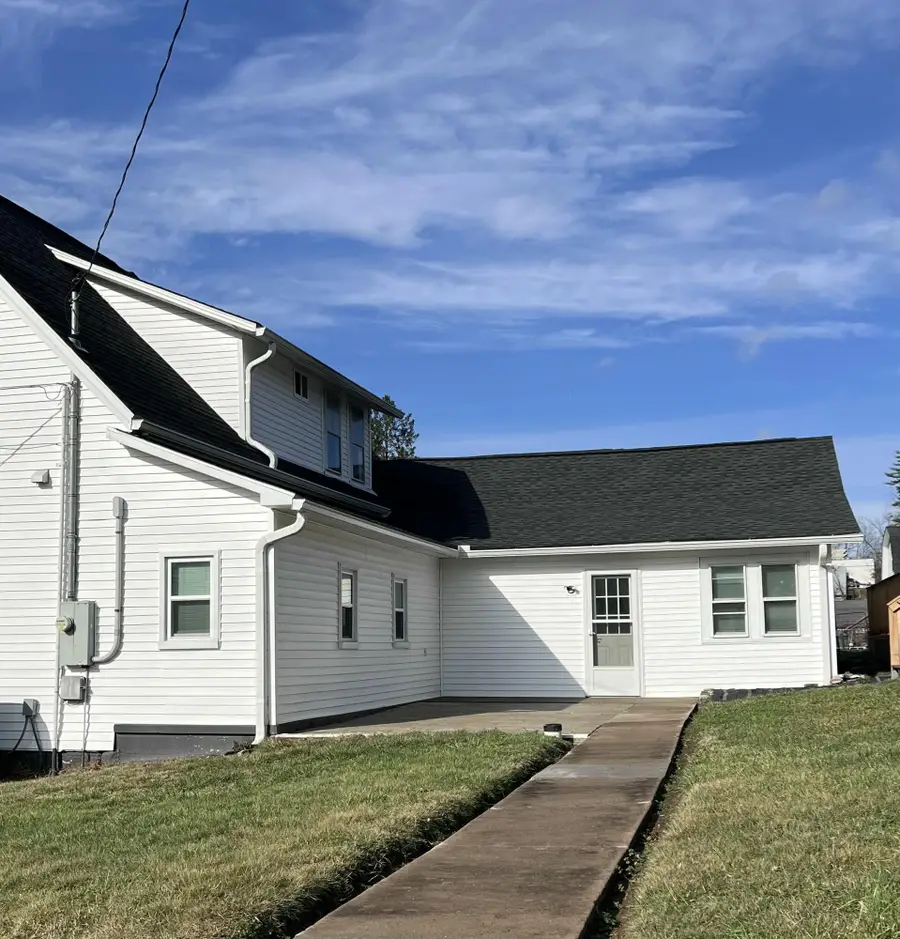 402 Park Avenue, Irvine, KY 40336 - Image #3