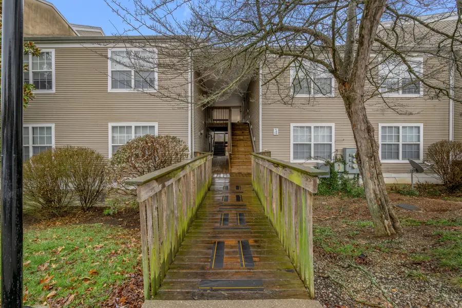 857 Malabu Drive #4002, Lexington, KY 40502 - Image #2