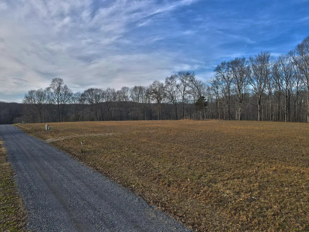 19 Dockery Road, Russell Springs, KY 42642 - Image #1