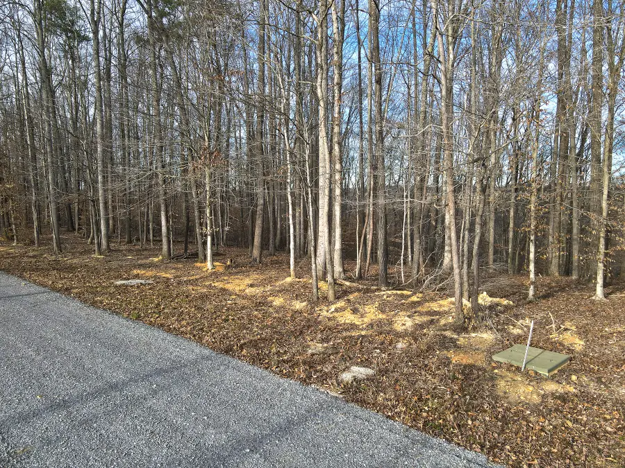 27 Piper Road, Russell Springs, KY 42642 - #3