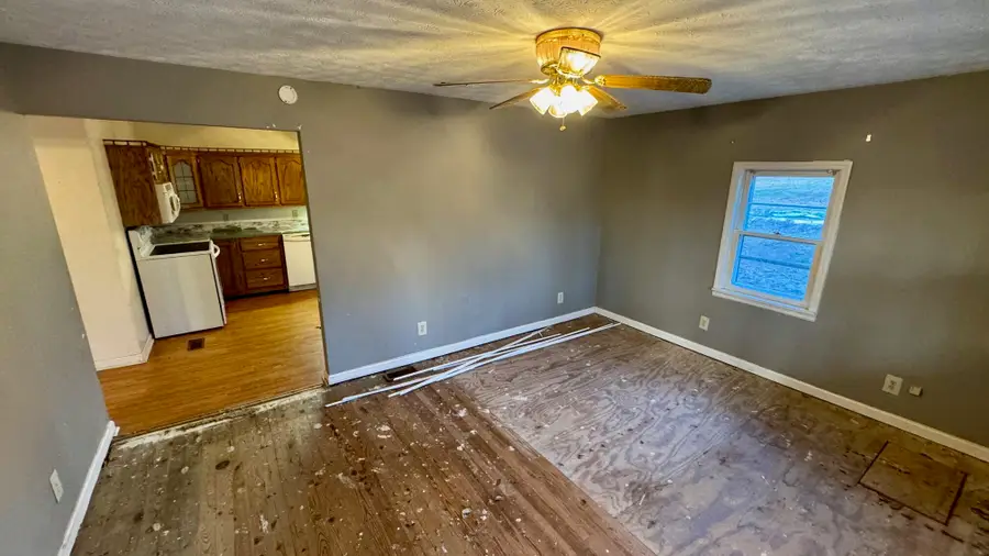 505 Robinson Road, McKee, KY 40447 - Image #3