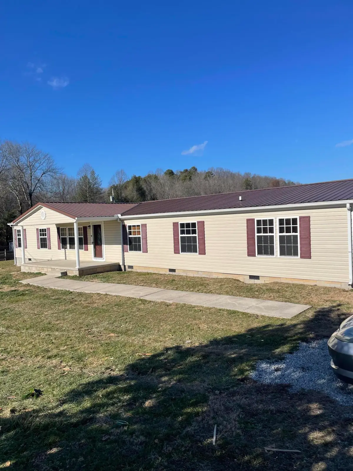 6854 E Laurel Road, London, KY 40741 - #1
