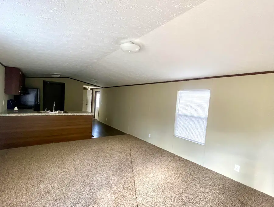 1756 E Hwy 904, Williamsburg, KY 40769 - Image #2