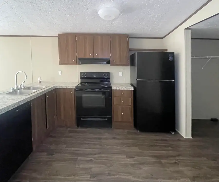 1756 E Hwy 904, Williamsburg, KY 40769 - Image #3