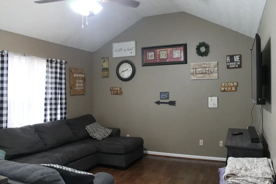 108 Ashley Drive, Winchester, KY 40391 - Image #2