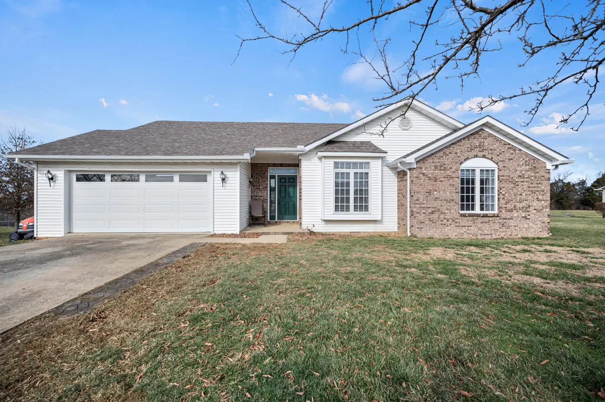 709 Sharon Court, Berea, KY 40403 - Image #1