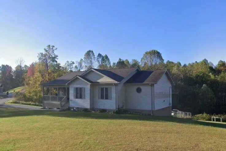 207 Browning Lp, Pineville, KY 40977 - #2