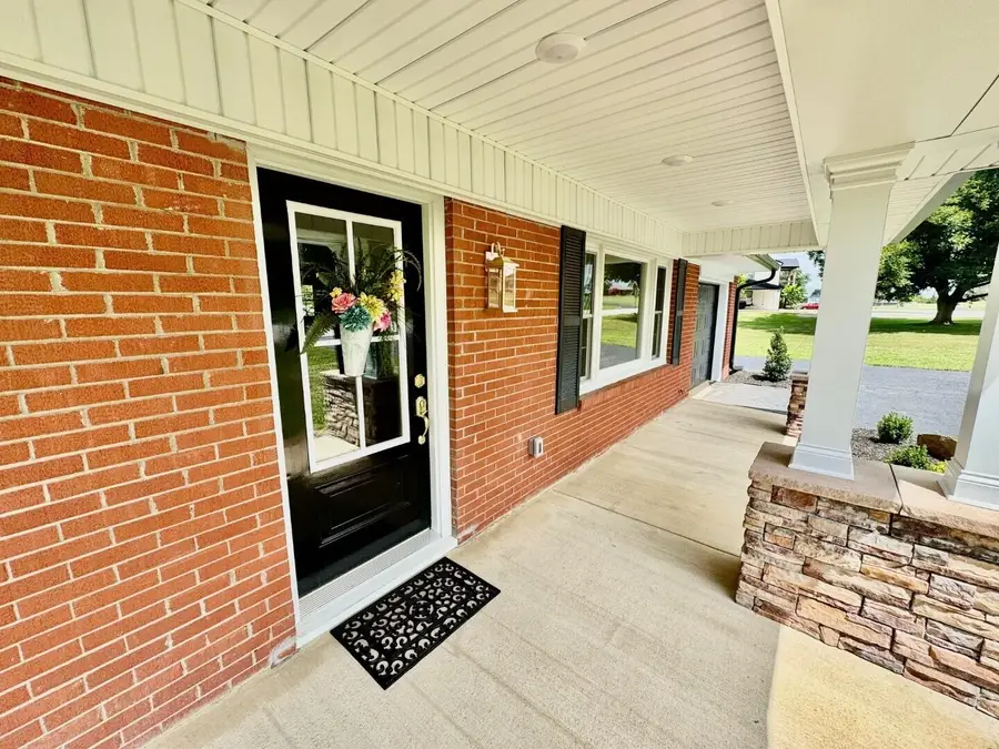 879 Lebanon Road, Springfield, KY 40069 - #2