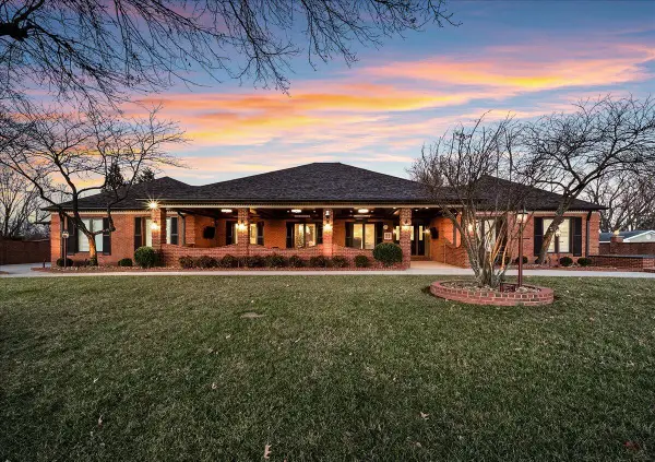 1813 Bahama Road, Lexington, KY 40509