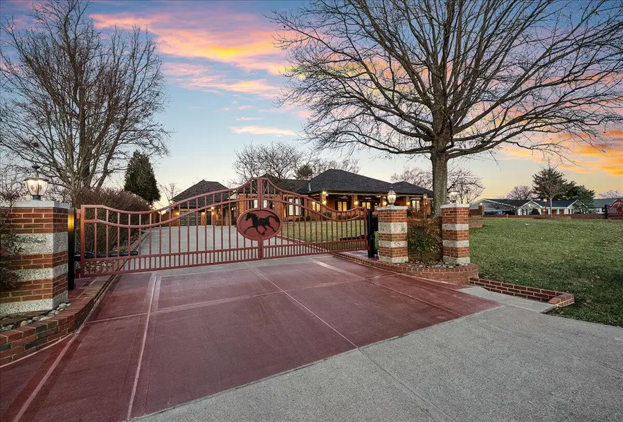 1813 Bahama Road, Lexington, KY 40509 - Image #3