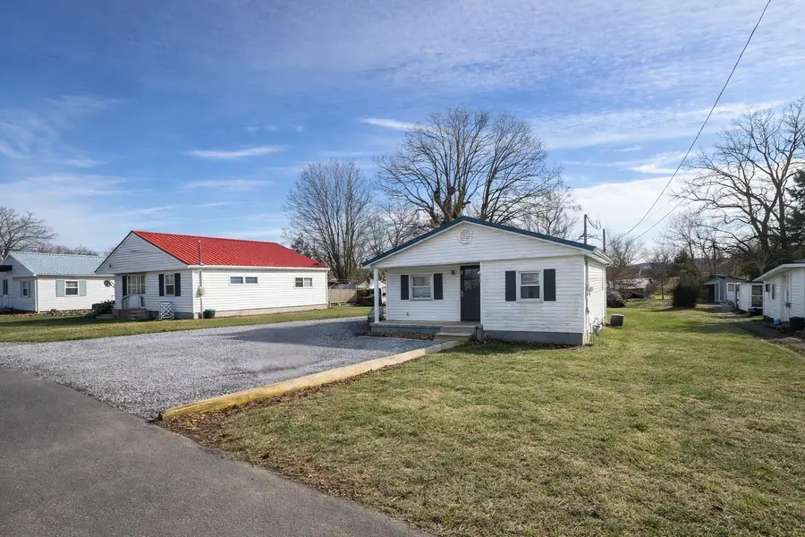 415 Harmon Heights, Stanford, KY 40484 - Image #2