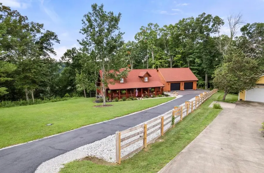 396 Laurel Wood Drive, Nancy, KY 42544 - Image #3