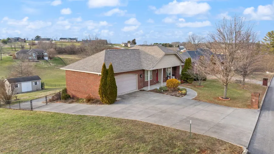 115 Mountain Air Drive, Somerset, KY 42503 - Image #3