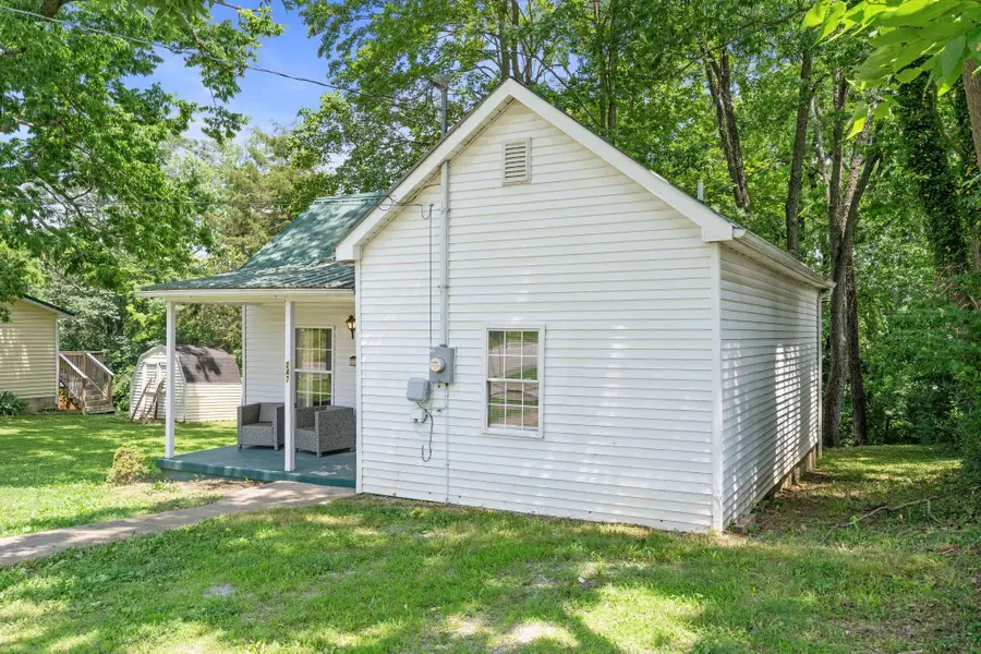 247 Richmond Avenue, Mount Sterling, KY 40353 - Image #2