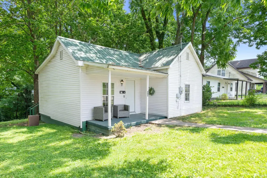 247 Richmond Avenue, Mount Sterling, KY 40353 - Image #3