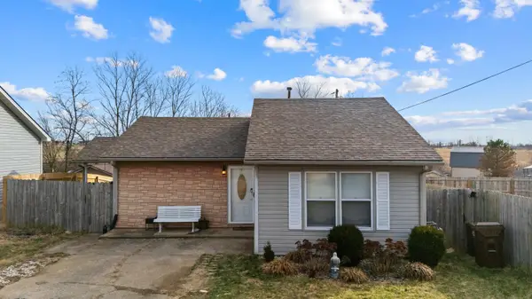 10 Pocahontas, Winchester, KY 40391