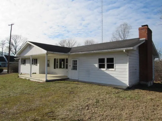 435 Mcguire Avenue, Beattyville, KY 41311 - Image #2