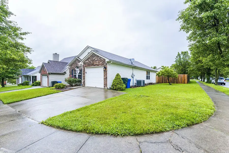 525 Old Manse Court, Lexington, KY 40517 - Image #2