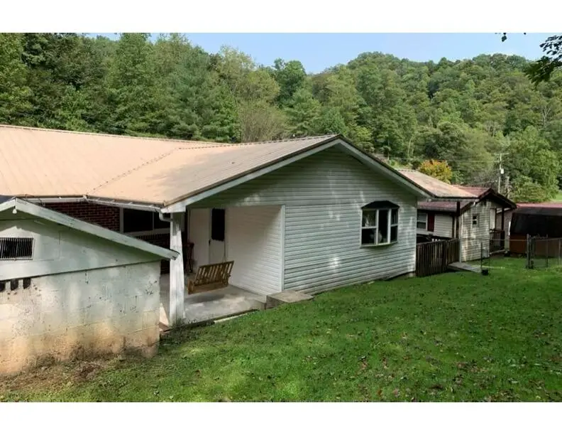 243 Nosben Fork, Belfry, KY 41514 - #2