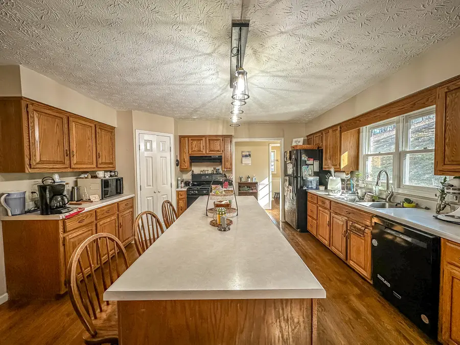 222 Park Hill Avenue, Barbourville, KY 40906 - #2