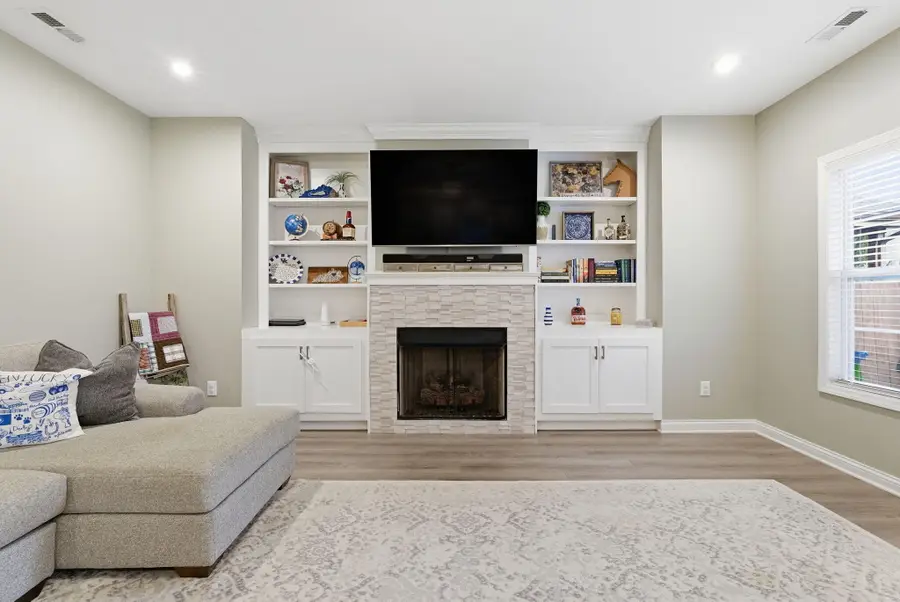 624 Lucille Drive, Lexington, KY 40511 - Image #2