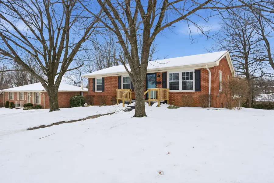 2911 Edinburgh Drive, Lexington, KY 40517 - Image #2