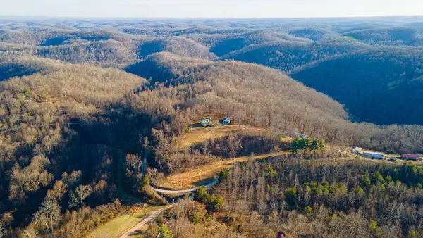 250 Plowman Dunn Road, Irvine, KY 40336