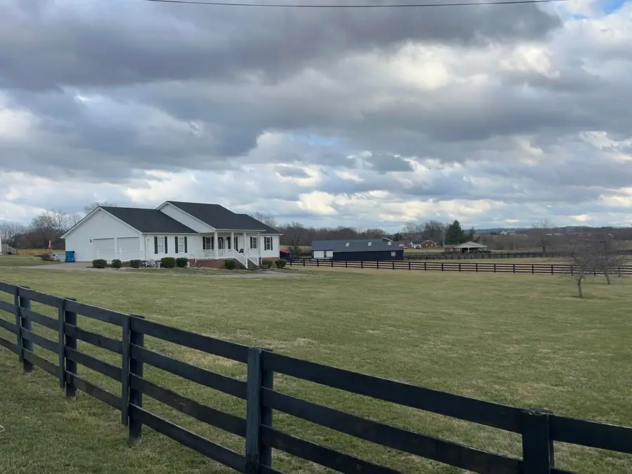 104 Stewart Street, Perryville, KY 40468 - Image #2