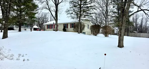 1043 Gregory Lane, Lawrenceburg, KY 40342