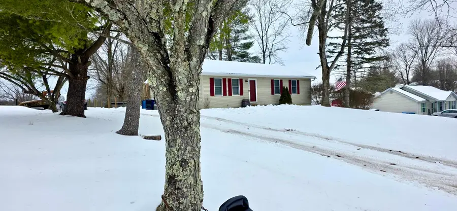 1043 Gregory Lane, Lawrenceburg, KY 40342 - Image #3