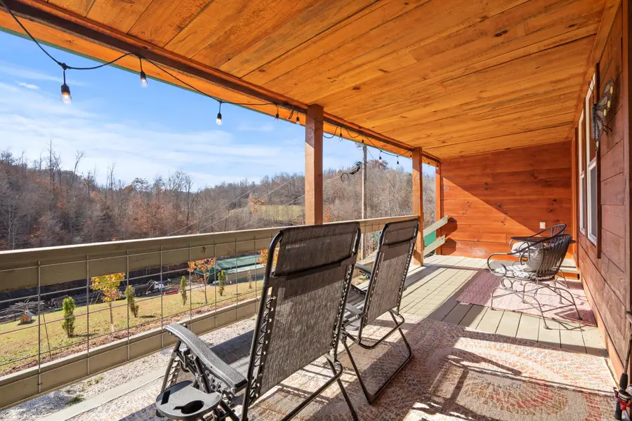 16 Hickory Lane, Campton, KY 41301 - Image #3