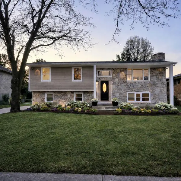 3829 Gladman Way, Lexington, KY 40514