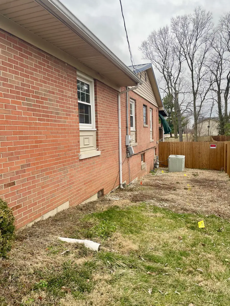 206 Hiawatha Trail, Georgetown, KY 40324 - #3