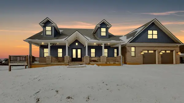 2025 Elmwood Drive, Versailles, KY 40383