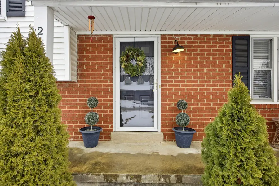 216 Paddock Drive, Versailles, KY 40383 - Image #2