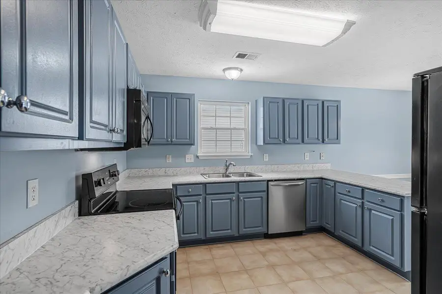 113 White Oak Trace, Lexington, KY 40511 - Image #3