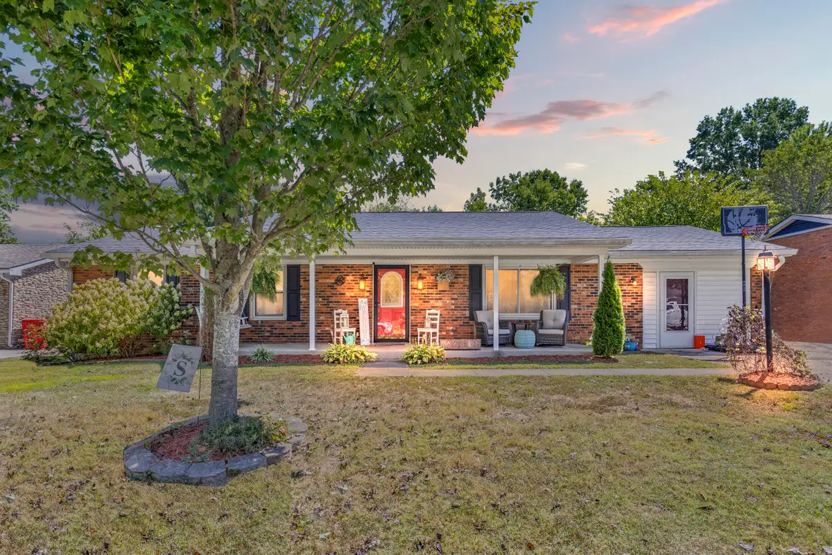 132 Meadowbrook Drive, Frankfort, KY 40601 - #1